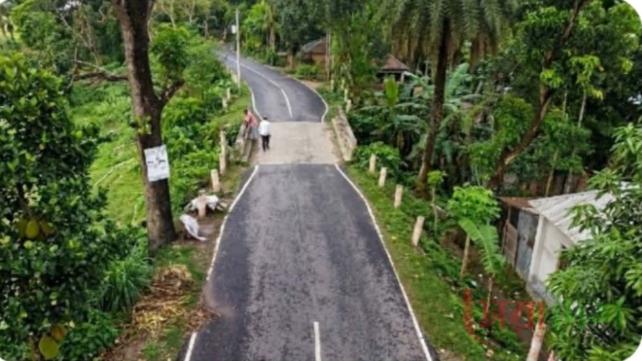 প্রশস্ত সড়কে সরু সেতু, নাটোরে ঝুঁকি বাড়ছে
