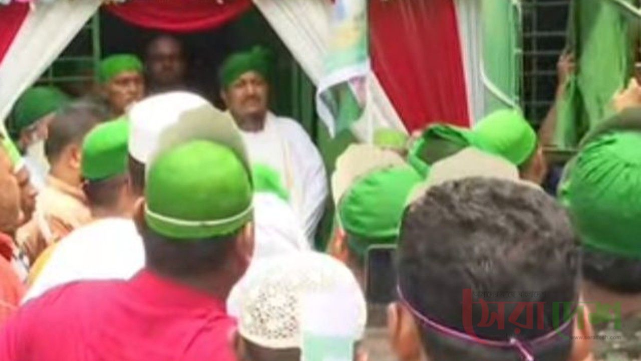 পাবনায় যথাযথ মর্যাদায় ঈদে মিলাদুন্নবী (সা:) পালিত
